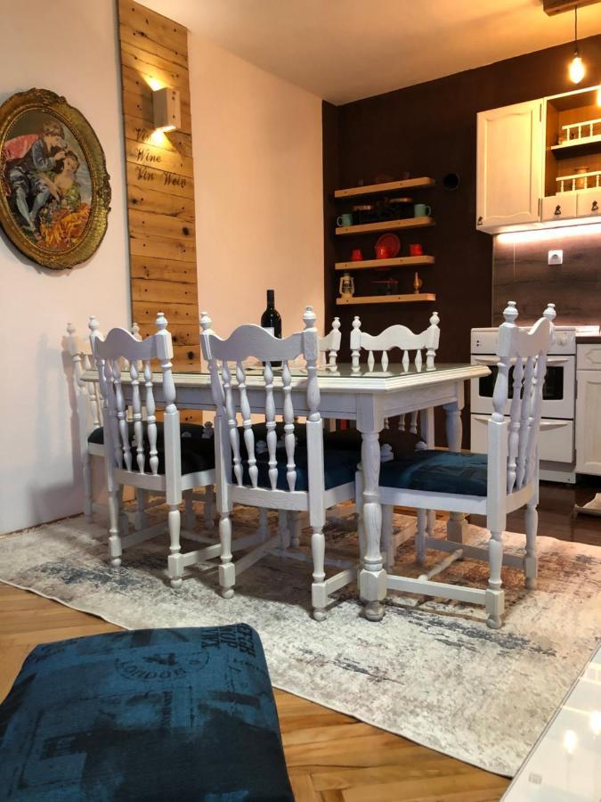 Apartman Excluziv 普里耶多尔 外观 照片