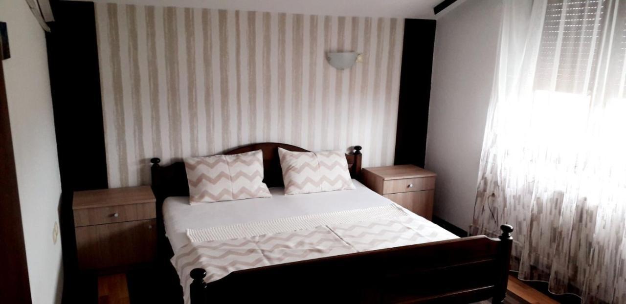 Apartman Excluziv 普里耶多尔 外观 照片