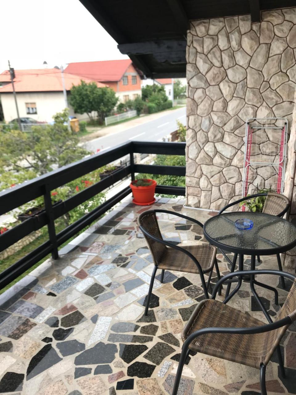Apartman Excluziv 普里耶多尔 外观 照片